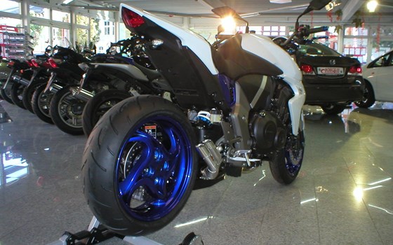 Umgebautes Motorrad Honda CB 1000 R von Honda Auto- & Motorradhaus Chmell - Bild 5 Umgebautes Motorrad Honda CB 1000 R von Honda Auto- & Motorradhaus Chmell - Bild 5