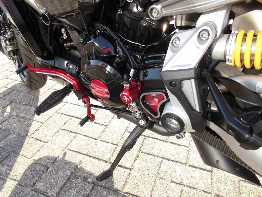 Umbgebautes Motorrad Ducati XDiavel S Bild 10: Umbgebautes Motorrad Ducati XDiavel S