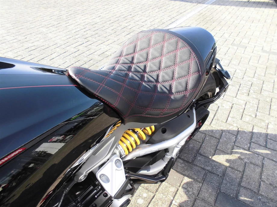 Umbgebautes Motorrad Ducati XDiavel S Bild 13: Umbgebautes Motorrad Ducati XDiavel S