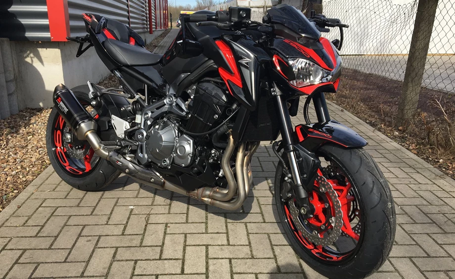 Umbgebautes Motorrad Kawasaki Z900 Bild 13: Umbgebautes Motorrad Kawasaki Z900