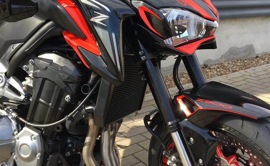 Umbgebautes Motorrad Kawasaki Z900 Bild 2: Umbgebautes Motorrad Kawasaki Z900