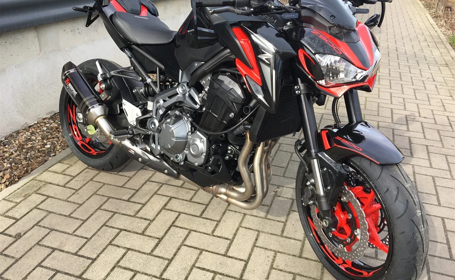 Umbgebautes Motorrad Kawasaki Z900 Bild 21: Umbgebautes Motorrad Kawasaki Z900