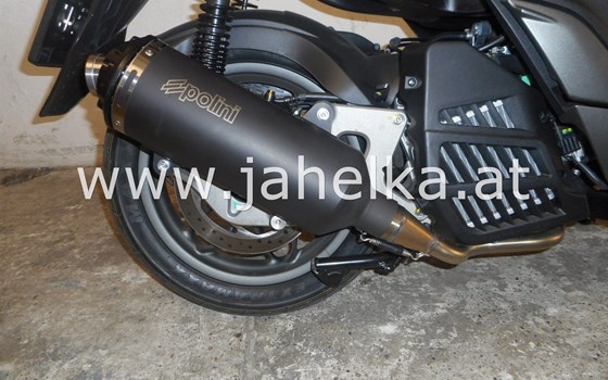 Umgebautes Motorrad Piaggio Medley S 125 ie IGET von Jahelka Zweirad GmbH - Bild 2 Umgebautes Motorrad Piaggio Medley S 125 ie IGET von Jahelka Zweirad GmbH - Bild 2