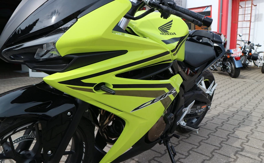 Rebuilt motorbike Honda CBR500R Bild 10: Rebuilt motorbike Honda CBR500R