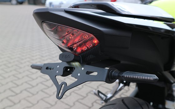 Umgebautes Motorrad Honda CBR500R von Auto-und Motorradhaus Bürstadt GmbH - Bild 12 Umgebautes Motorrad Honda CBR500R von Auto-und Motorradhaus Bürstadt GmbH - Bild 12