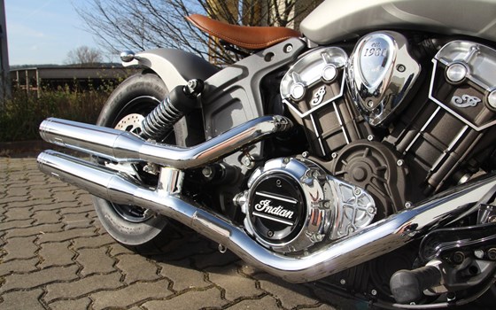 Umgebautes Motorrad Indian Sport Scout 500 von Motorrad Dippold - Bild 7 Umgebautes Motorrad Indian Sport Scout 500 von Motorrad Dippold - Bild 7