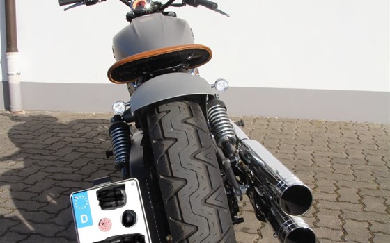 Umgebautes Motorrad Indian Sport Scout 500 von Motorrad Dippold - Bild 8 Umgebautes Motorrad Indian Sport Scout 500 von Motorrad Dippold - Bild 8