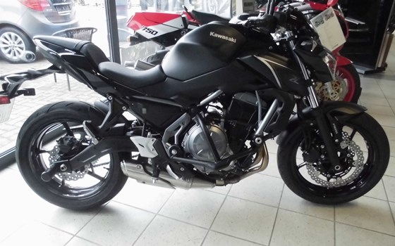 Umgebautes Motorrad Kawasaki Z650 von Team Wahlers GmbH - Bild 5 Umgebautes Motorrad Kawasaki Z650 von Team Wahlers GmbH - Bild 5