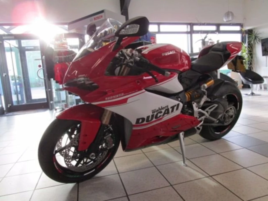 Umbgebautes Motorrad Ducati 1299 Panigale Bild 5: Umbgebautes Motorrad Ducati 1299 Panigale