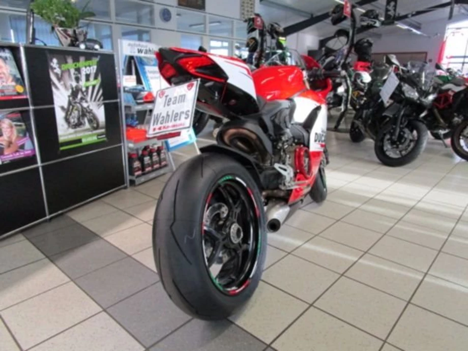 Umbgebautes Motorrad Ducati 1299 Panigale Bild 6: Umbgebautes Motorrad Ducati 1299 Panigale