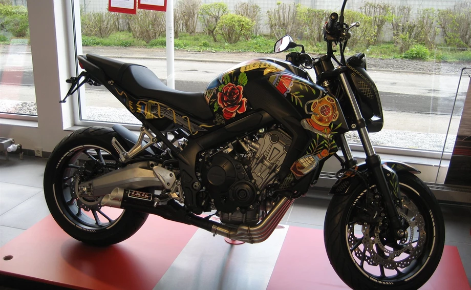 Umbgebautes Motorrad Honda CB650F Bild 1: Umbgebautes Motorrad Honda CB650F