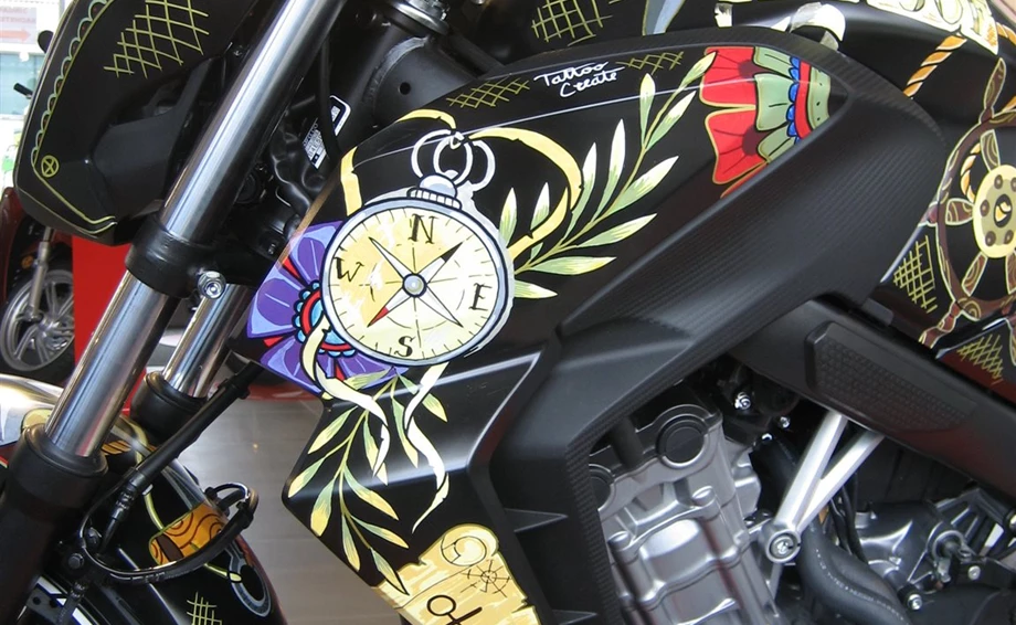 Umbgebautes Motorrad Honda CB650F Bild 12: Umbgebautes Motorrad Honda CB650F