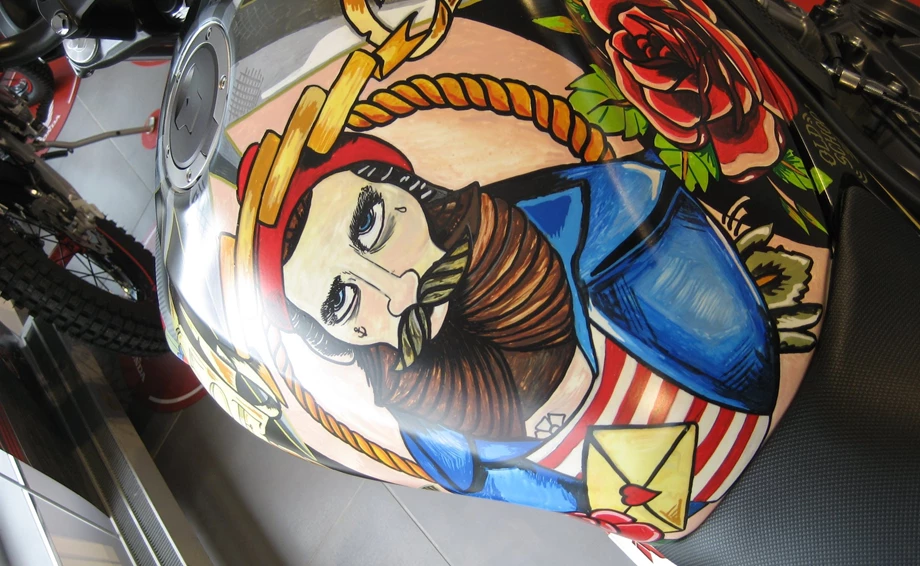 Umbgebautes Motorrad Honda CB650F Bild 19: Umbgebautes Motorrad Honda CB650F