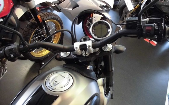 Umgebautes Motorrad Ducati Scrambler Icon von Team Wahlers GmbH - Bild 5