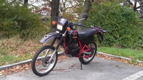 Umgebautes Motorrad Yamaha XT 350 von Speichenputzer - Bild 2 Umgebautes Motorrad Yamaha XT 350 von Speichenputzer - Bild 2