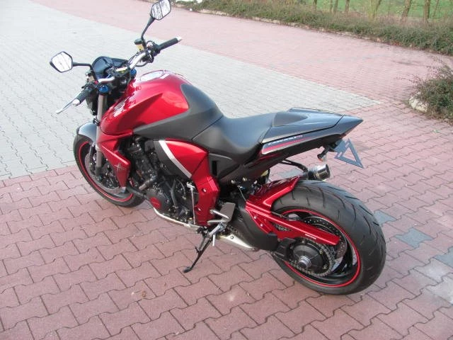 Umbgebautes Motorrad Honda CB 1000 R Bild 4: Umbgebautes Motorrad Honda CB 1000 R