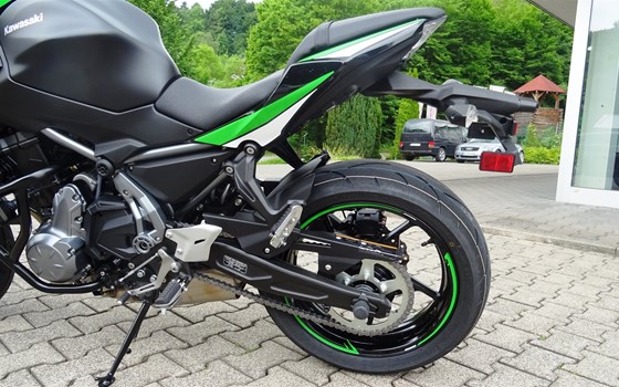 Umgebautes Motorrad Kawasaki Z650 von Motorrad & AutoTeam Klaus Fronz - Bild 15 Umgebautes Motorrad Kawasaki Z650 von Motorrad & AutoTeam Klaus Fronz - Bild 15