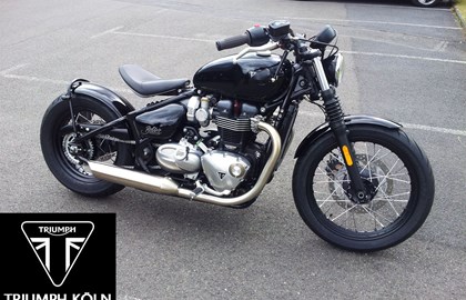Triumph Bonneville Bobber Custom Bike Triumph Bonneville Bobber Custom Bike