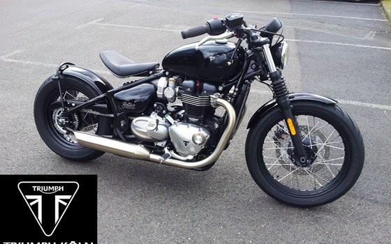 Umgebautes Motorrad Triumph Bonneville Bobber von Motorradhaus Löhmer GmbH - Bild 1 Umgebautes Motorrad Triumph Bonneville Bobber von Motorradhaus Löhmer GmbH - Bild 1