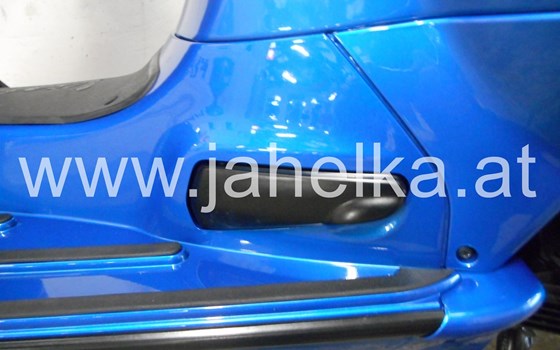 Umgebautes Motorrad Vespa GTS 300 i.e. Super von Jahelka Zweirad GmbH - Bild 4 Umgebautes Motorrad Vespa GTS 300 i.e. Super von Jahelka Zweirad GmbH - Bild 4
