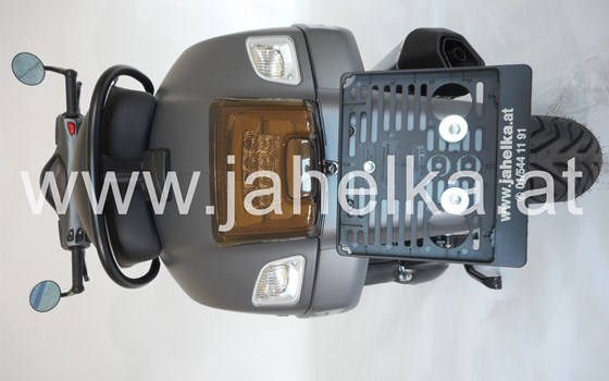 Umgebautes Motorrad Vespa GTS 300 i.e. Super Sport von Jahelka Zweirad GmbH - Bild 6 Umgebautes Motorrad Vespa GTS 300 i.e. Super Sport von Jahelka Zweirad GmbH - Bild 6