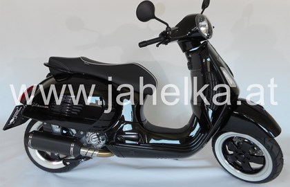 Vespa GTS 300 i.e. Super Custom Bike Vespa GTS 300 i.e. Super Custom Bike