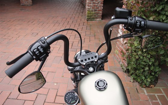 Umgebautes Motorrad Harley-Davidson Sportster XL 1200CB von X-Trem Custombikes - Bild 10 Umgebautes Motorrad Harley-Davidson Sportster XL 1200CB von X-Trem Custombikes - Bild 10