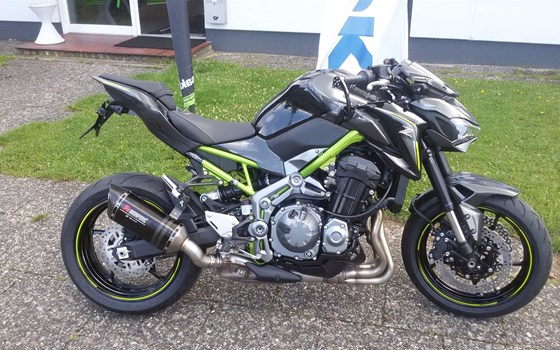 Umgebautes Motorrad Kawasaki Z900 von Motorrad-Technik-Hamburg - Bild 6 Umgebautes Motorrad Kawasaki Z900 von Motorrad-Technik-Hamburg - Bild 6
