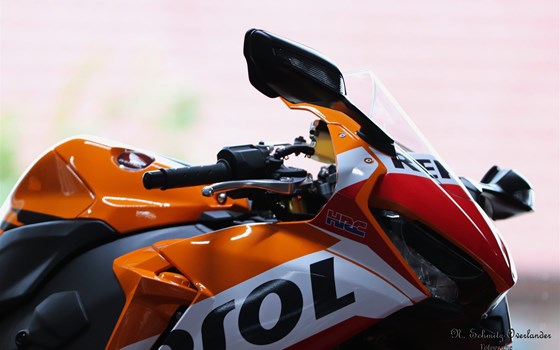 Umgebautes Motorrad Honda CBR1000RR Fireblade von Motorrad-Center Wessmann GmbH - Bild 6 Umgebautes Motorrad Honda CBR1000RR Fireblade von Motorrad-Center Wessmann GmbH - Bild 6