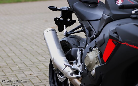 Umgebautes Motorrad Honda CBR1000RR Fireblade von Motorrad-Center Wessmann GmbH - Bild 16 Umgebautes Motorrad Honda CBR1000RR Fireblade von Motorrad-Center Wessmann GmbH - Bild 16