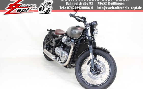Umgebautes Motorrad Triumph Bonneville Bobber von Zweiradtechnik Zepf GmbH - Bild 1 Umgebautes Motorrad Triumph Bonneville Bobber von Zweiradtechnik Zepf GmbH - Bild 1