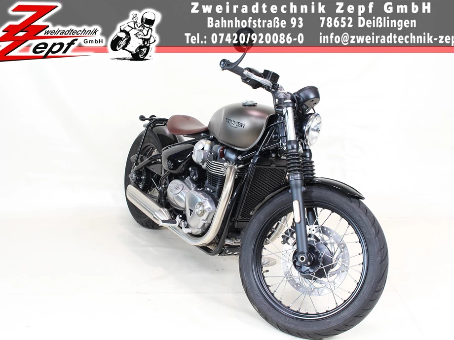 Umbgebautes Motorrad Triumph Bonneville Bobber Bild 1: Umbgebautes Motorrad Triumph Bonneville Bobber
