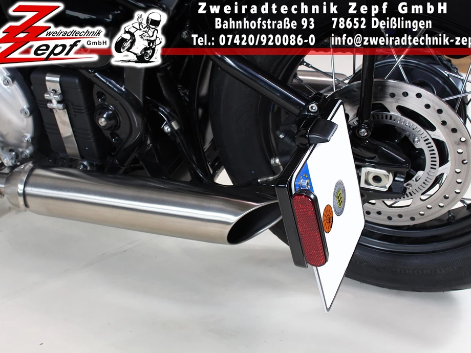 Umbgebautes Motorrad Triumph Bonneville Bobber Bild 6: Umbgebautes Motorrad Triumph Bonneville Bobber