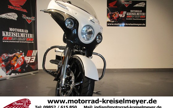 Umgebautes Motorrad Indian Chieftain von Motorrad Kreiselmeyer GmbH - Bild 3 Umgebautes Motorrad Indian Chieftain von Motorrad Kreiselmeyer GmbH - Bild 3