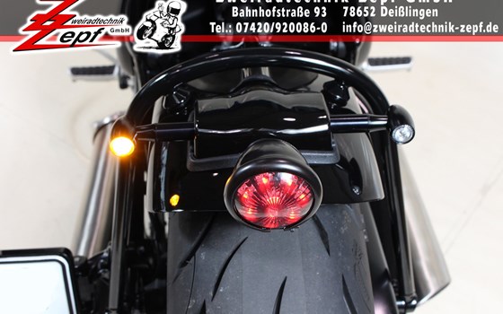 Umgebautes Motorrad Triumph Bonneville Bobber von Zweiradtechnik Zepf GmbH - Bild 8 Umgebautes Motorrad Triumph Bonneville Bobber von Zweiradtechnik Zepf GmbH - Bild 8