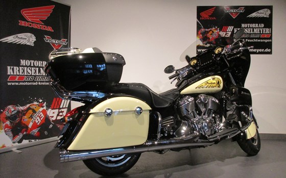 Umgebautes Motorrad Indian Roadmaster von Motorrad Kreiselmeyer GmbH - Bild 7 Umgebautes Motorrad Indian Roadmaster von Motorrad Kreiselmeyer GmbH - Bild 7