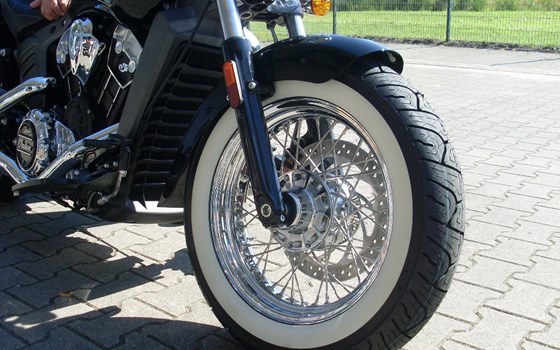 Umgebautes Motorrad Indian Scout von Natuschke & Lange - Bild 1 Umgebautes Motorrad Indian Scout von Natuschke & Lange - Bild 1