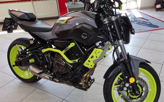 Umgebautes Motorrad Yamaha MT-07 Moto Cage von Zweiradcenter Steyr e.U., Peter Bührer - Bild 1 Umgebautes Motorrad Yamaha MT-07 Moto Cage von Zweiradcenter Steyr e.U., Peter Bührer - Bild 1