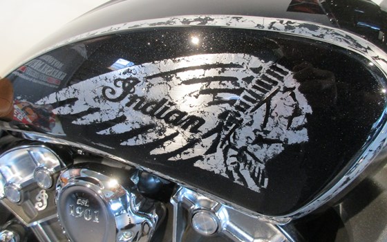 Umgebautes Motorrad Indian Scout von Motorrad Kreiselmeyer GmbH - Bild 11 Umgebautes Motorrad Indian Scout von Motorrad Kreiselmeyer GmbH - Bild 11
