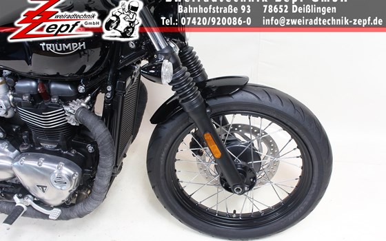 Umgebautes Motorrad Triumph Bonneville Bobber von Zweiradtechnik Zepf GmbH - Bild 13 Umgebautes Motorrad Triumph Bonneville Bobber von Zweiradtechnik Zepf GmbH - Bild 13