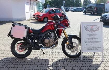 Honda CRF1000L Africa Twin Custom Bike Honda CRF1000L Africa Twin Custom Bike