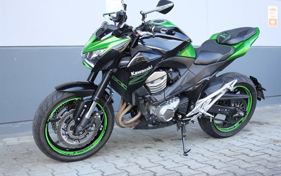 Umgebautes Motorrad Kawasaki Z 800 von Zweirad Waibel GmbH & Co. KG - Bild 5 Umgebautes Motorrad Kawasaki Z 800 von Zweirad Waibel GmbH & Co. KG - Bild 5