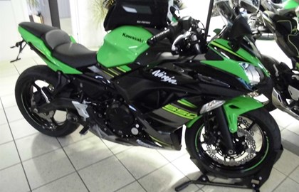 Kawasaki Ninja 650 KRT Custom Bike Kawasaki Ninja 650 KRT Custom Bike