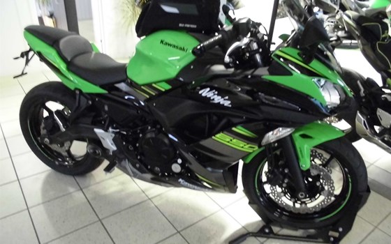 Umgebautes Motorrad Kawasaki Ninja 650 KRT von Team Wahlers GmbH - Bild 1 Umgebautes Motorrad Kawasaki Ninja 650 KRT von Team Wahlers GmbH - Bild 1