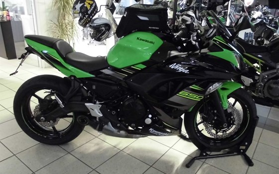 Umgebautes Motorrad Kawasaki Ninja 650 KRT von Team Wahlers GmbH - Bild 2 Umgebautes Motorrad Kawasaki Ninja 650 KRT von Team Wahlers GmbH - Bild 2
