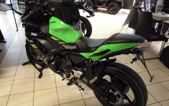Umgebautes Motorrad Kawasaki Ninja 650 KRT von Team Wahlers GmbH - Bild 8 Umgebautes Motorrad Kawasaki Ninja 650 KRT von Team Wahlers GmbH - Bild 8