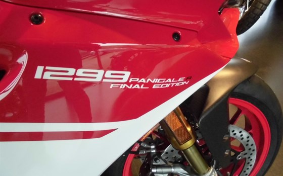 Umgebautes Motorrad Ducati 1299 Panigale R von Team Wahlers GmbH - Bild 10 Umgebautes Motorrad Ducati 1299 Panigale R von Team Wahlers GmbH - Bild 10
