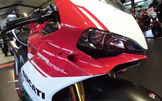 Umgebautes Motorrad Ducati 1299 Panigale R von Team Wahlers GmbH - Bild 11 Umgebautes Motorrad Ducati 1299 Panigale R von Team Wahlers GmbH - Bild 11