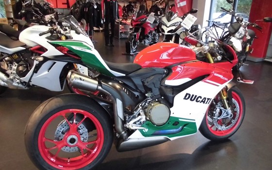 Umgebautes Motorrad Ducati 1299 Panigale R von Team Wahlers GmbH - Bild 7 Umgebautes Motorrad Ducati 1299 Panigale R von Team Wahlers GmbH - Bild 7