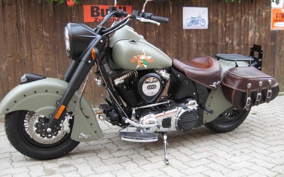 Umgebautes Motorrad Indian Chief Bomber von Spocks Motorcycles GmbH - Bild 1 Umgebautes Motorrad Indian Chief Bomber von Spocks Motorcycles GmbH - Bild 1